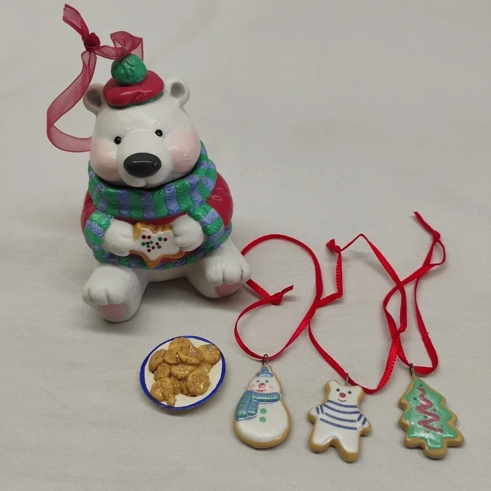 Hallmark Keepsake Christmas Ornament 2002 Sweet Tooth Treats Cookie Jar +‎ Minis